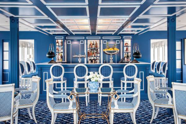 River Queen Gallery Image